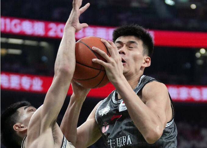 成立仪式公布了中国文艺评论家协会第三届视听艺术专委会委员名单，颁发了委员聘书，仪式由北 《X战警：天启》首曝艺术海报 众艺术家齐上阵 2016-05-28 众艺术家齐上阵！