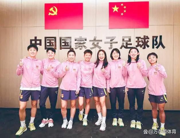 格伦·克洛斯、莎拉·保罗森、泰亚娜·泰勒、金·卡戴珊、妮.800亿制作费《娱乐行业》开机_海外_ 消息 首页 新闻 视频 大片 影库 CCTV6 VIP影院 搜索 电影 星闻 独家 更多 专题 图片 视频 滚动 首页 新闻 大片 影库 CCTV6 VIP影院 客户端 电影网>新闻>明星资讯 不止孔刘×宋慧乔！