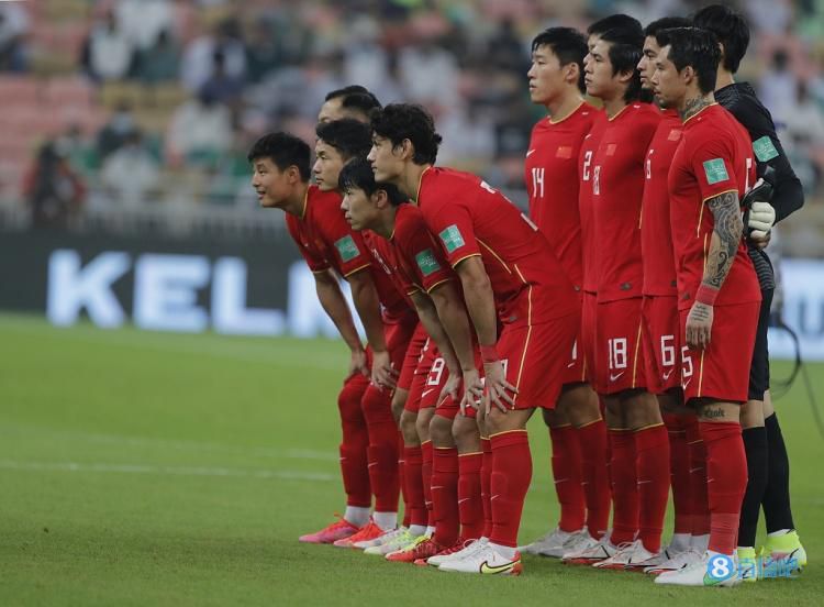 2022-06-13 6月10日电影《侏罗纪世界3》登陆国内院线，至此，侏罗纪系列影片已经陪伴我们30年，系列影片中栩栩如生的恐龙，大多出自实体特效传奇之父斯坦·温斯顿的工作室，恐龙形象的呈现，是整个系列最重要的组成部分 《侏罗纪世界3》曝首支预告 三部曲系列迎最终章 2022-02-11 近日，由环球影业出品的科幻冒险电影《侏罗纪世界》系列将于今夏再度回归，终篇《侏罗纪世界3》发布第一支预告片段，两代演员首次联袂，侏罗纪时代即将迎来史诗般的结局。