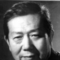 而近期该片导演也接受了外媒的采访。